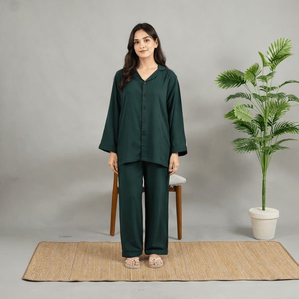 BOTTLE GREEN SOLID LINEN PJS.