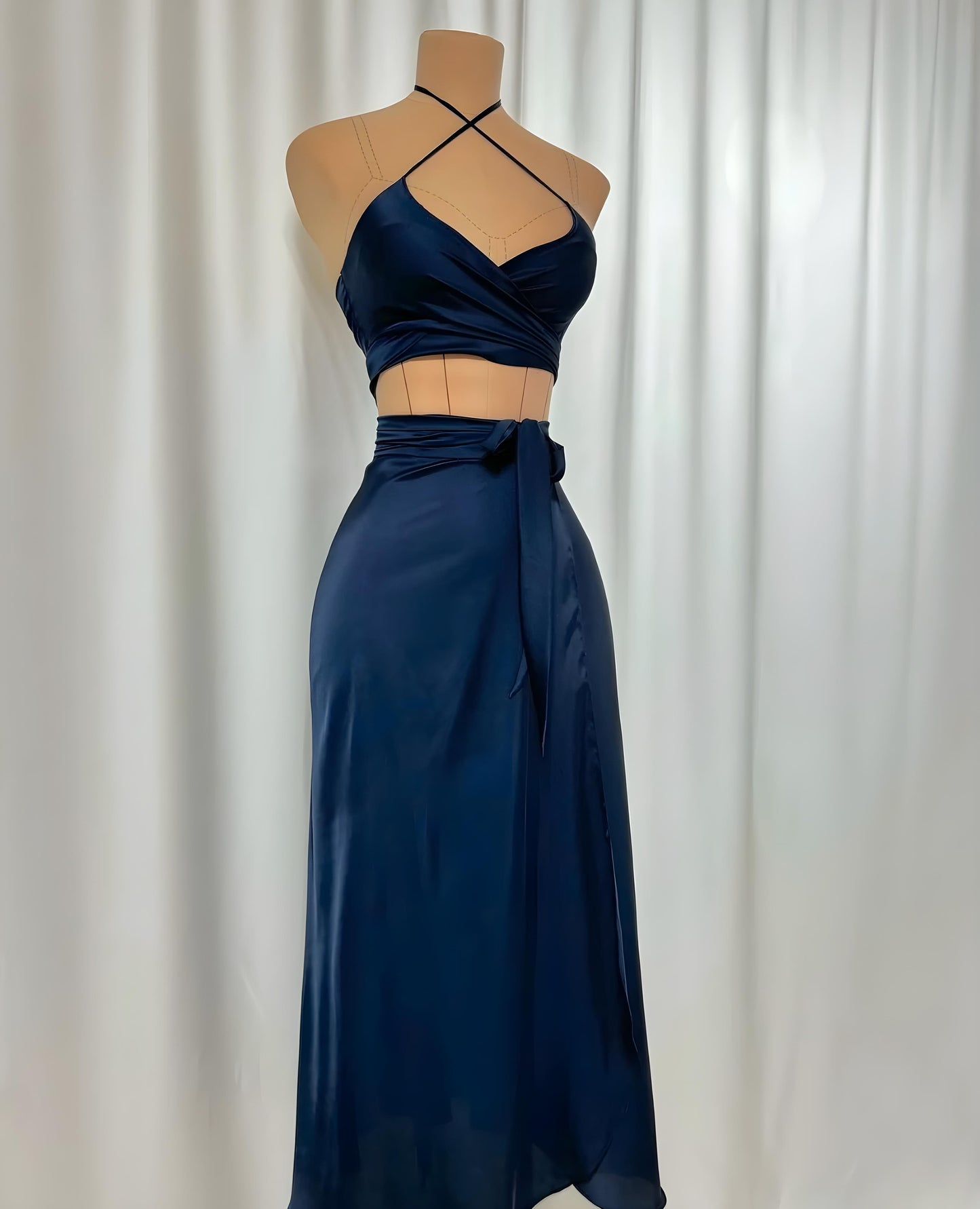 Luxury Silk Halter Wrap Midi Dress - Elegant and Versatile Evening Wear